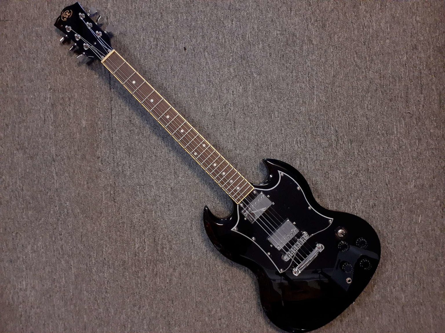 SX Electric Guitar – SG Style Electric Guitar with Accessories (Black)