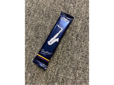 Traditional Tenor Saxophone Reeds (Individual) | Vandoren