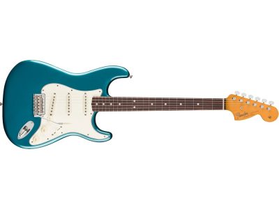 Vintera® III Late '60s Stratocaster®, Rosewood Fingerboard, Ocean Turquoise | Fender