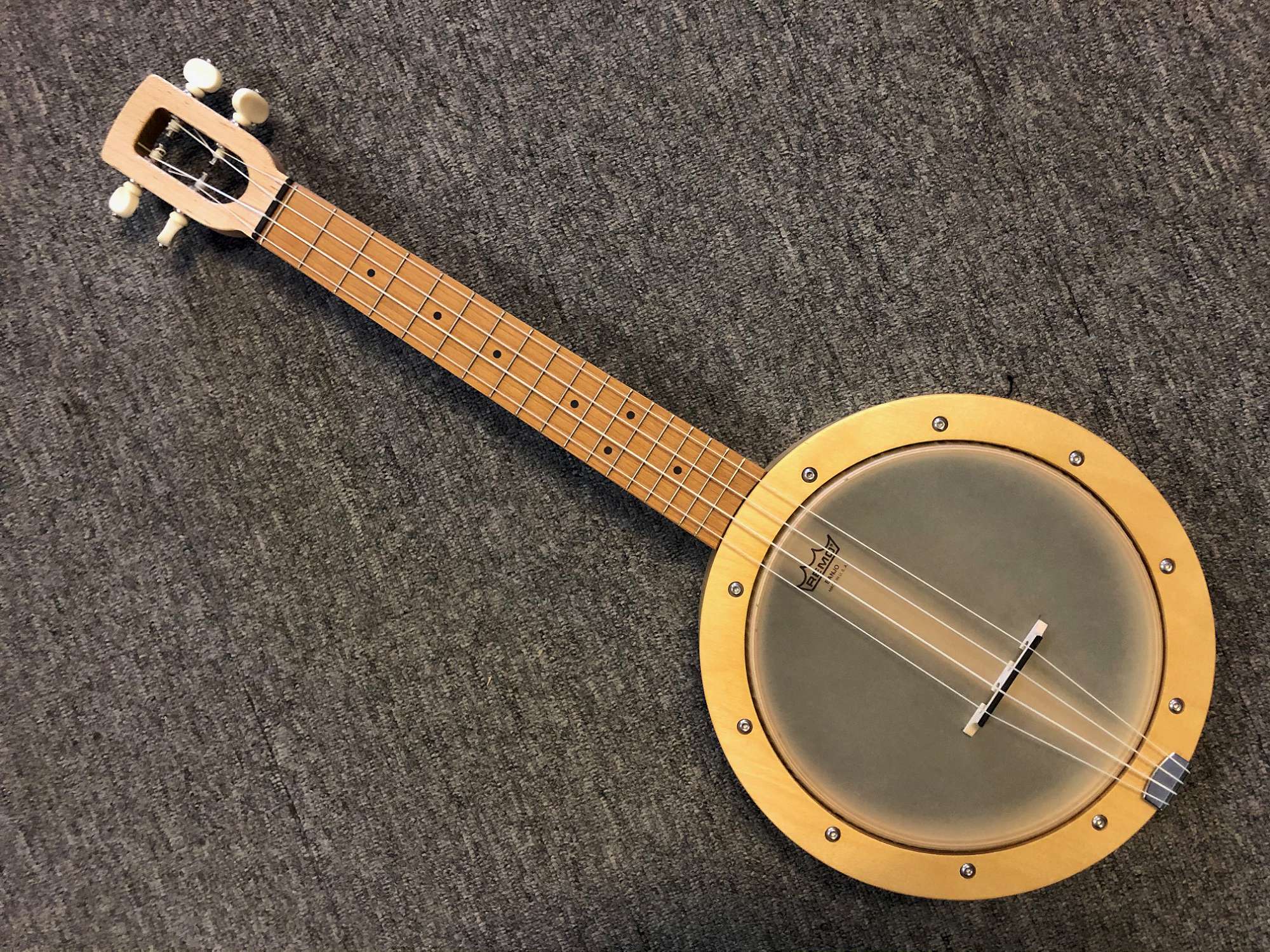 Firefly Tenor Banjo Ukulele Maple