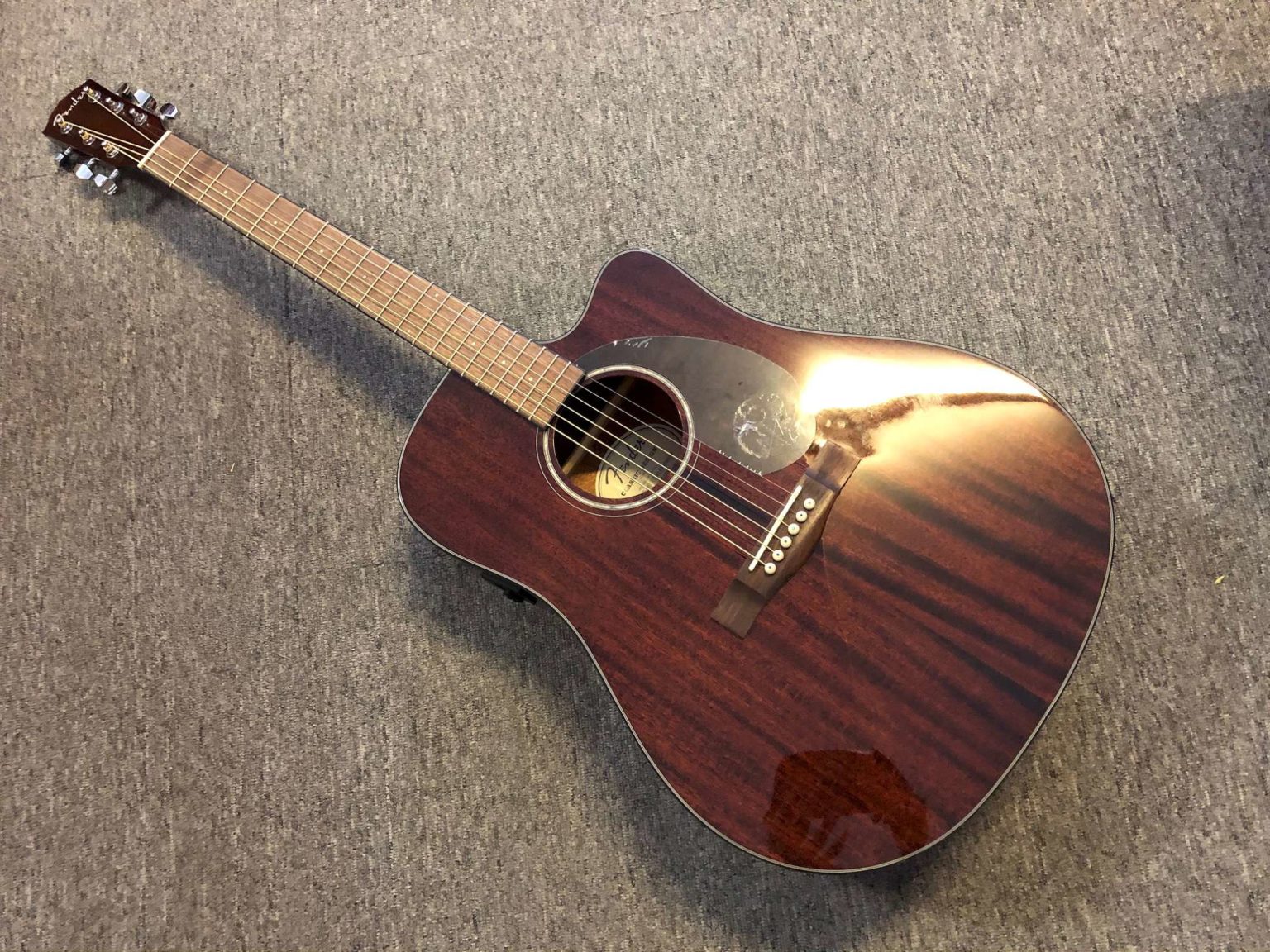 Chitarra Elettroacustica Fender CD-140SCE Dreadnought - Con Custodia Rigida E Lezioni Fender Play